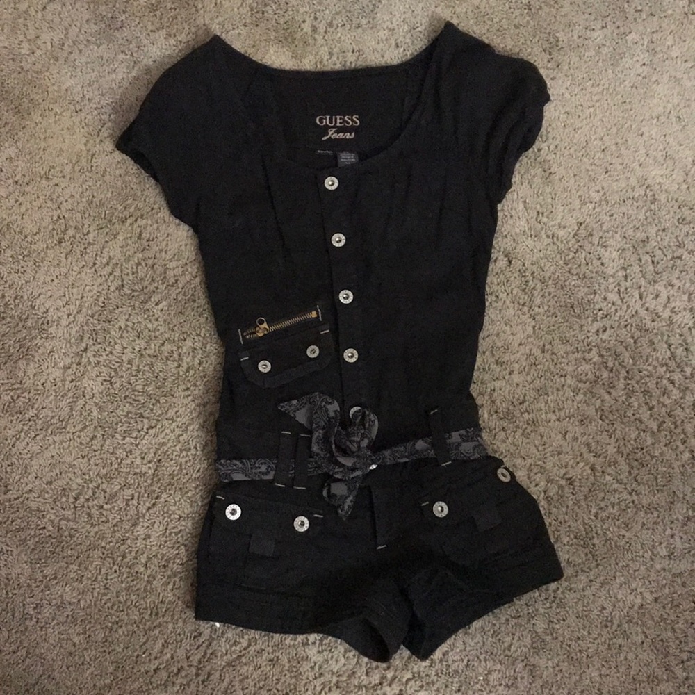 GUESS? Black Jumper size SMALL
